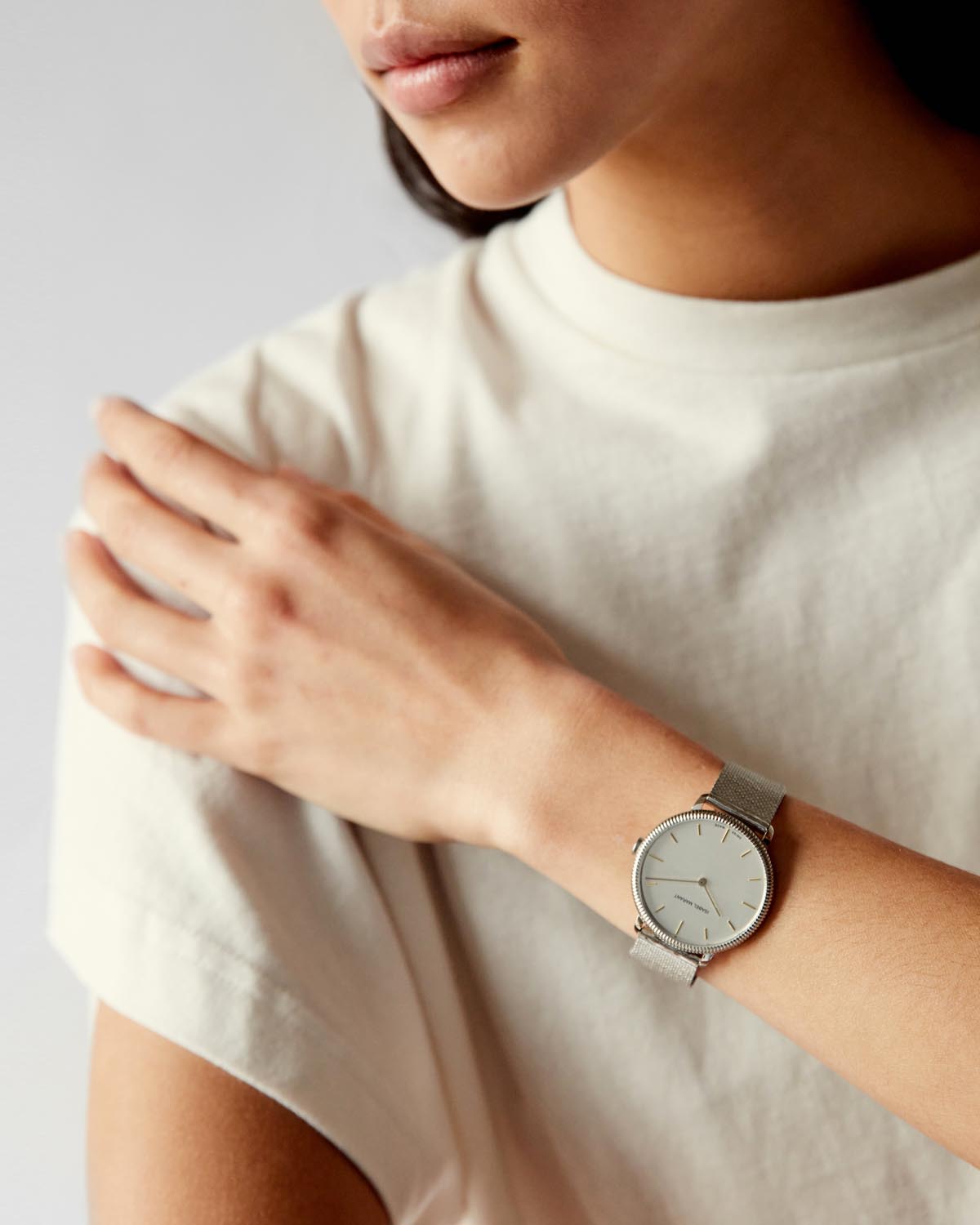 10.05 armbanduhr Woman Silber 2