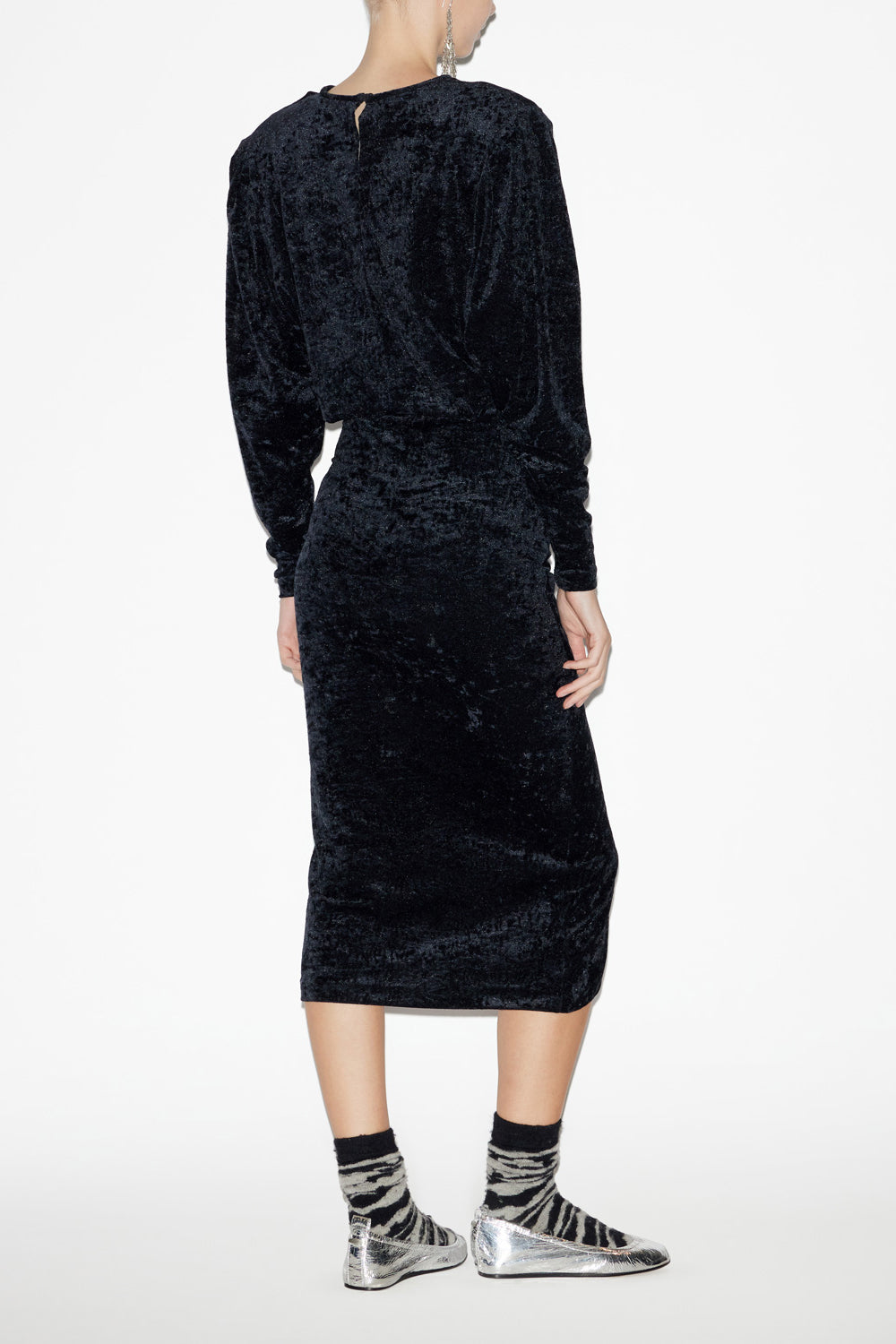 해들리(hadley) 벨멧 개더 주름 미디 드레스 - 검은색 - Woman - 4