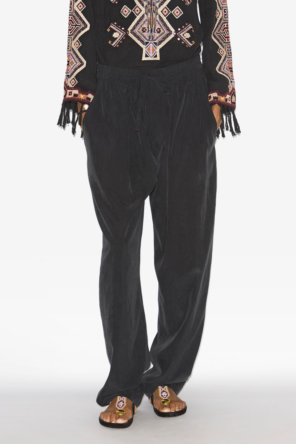 Hectorina gathered technical fabric pants - Black - Woman - 4