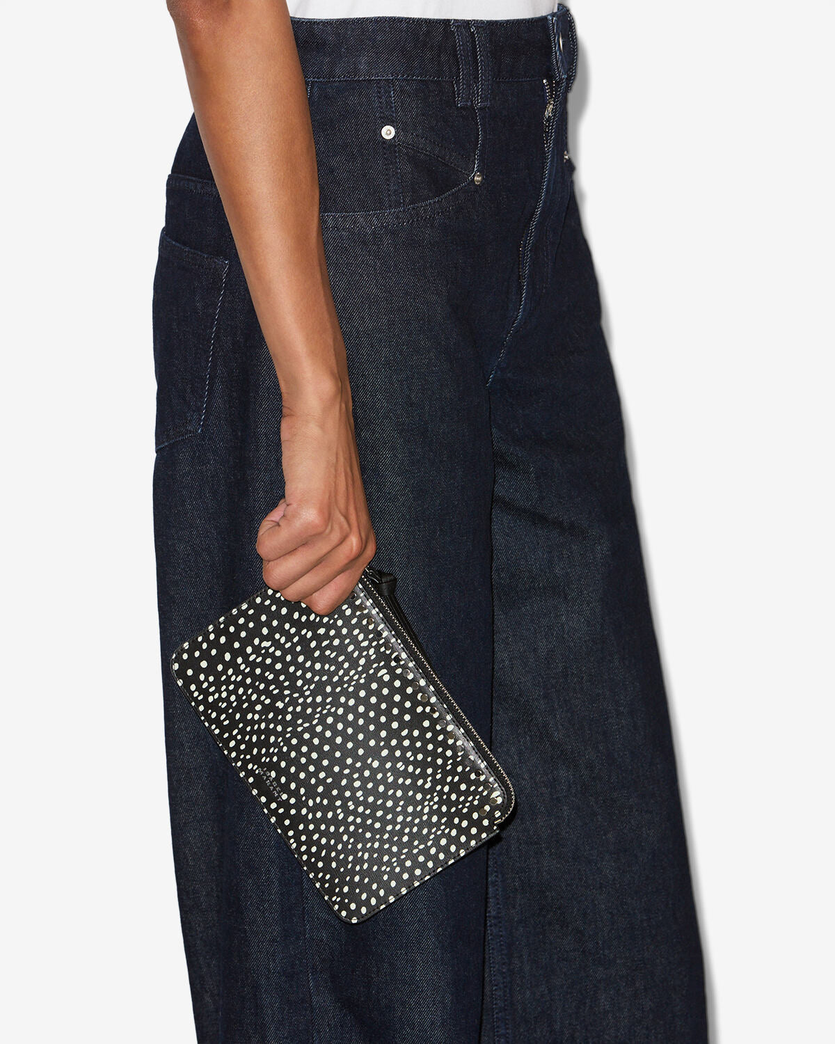 Bolso pequeño flat pouch Woman Black and ecru 3