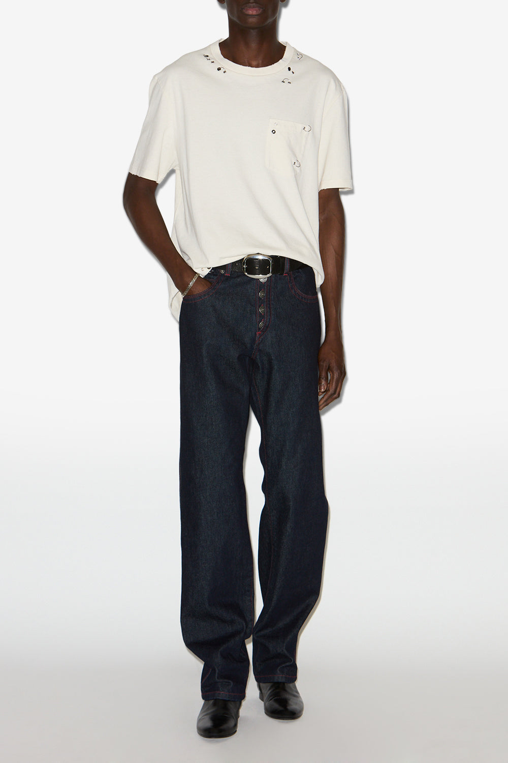 YEZRA Tシャツ