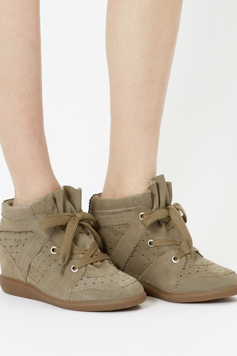 Sneakers bobby con zeppa in pelle di vitello scamosciata - Taupe - Woman - 5
