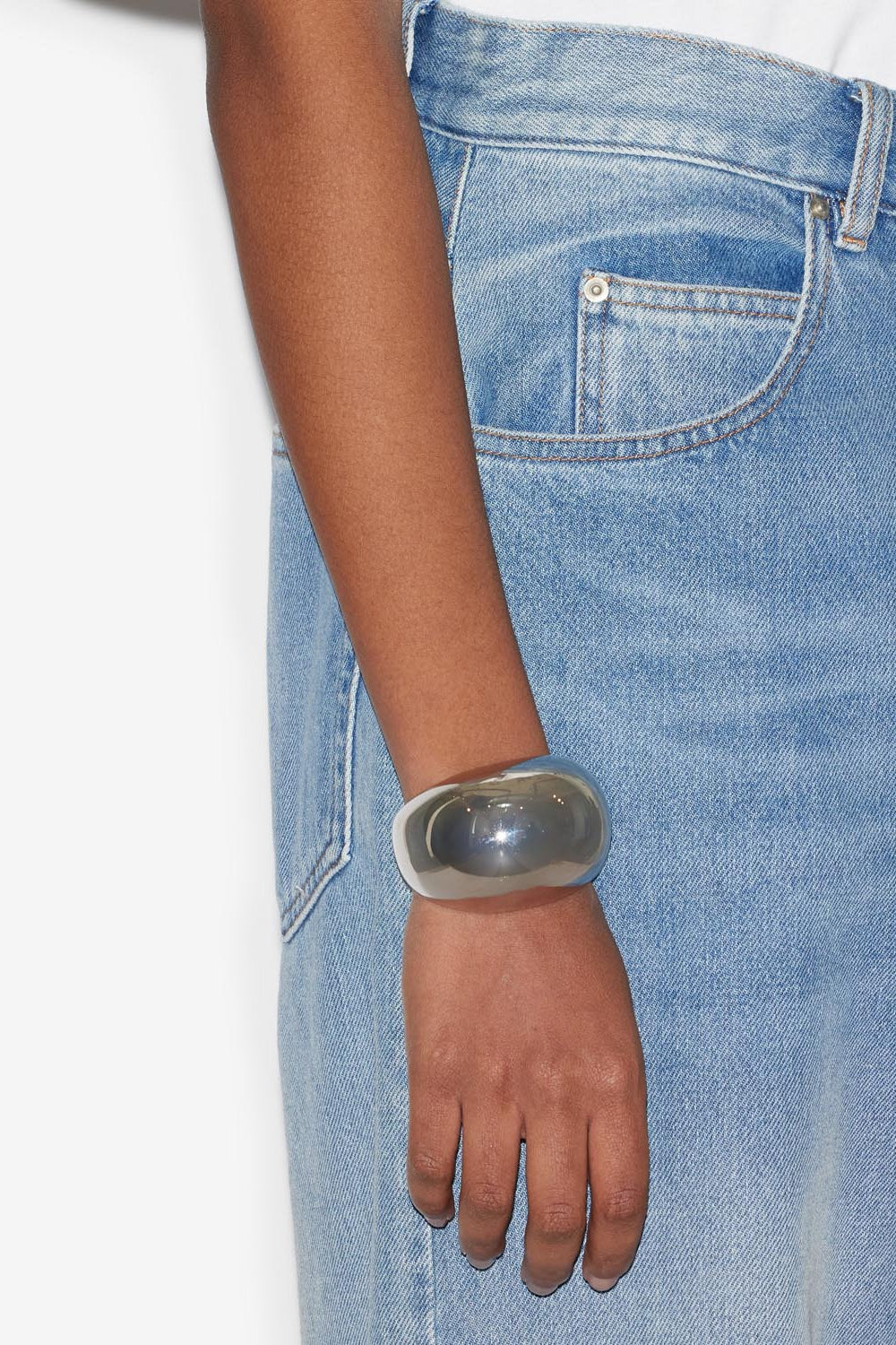 Gewölbtes manschettenarmband awa - Silber - Woman - 2