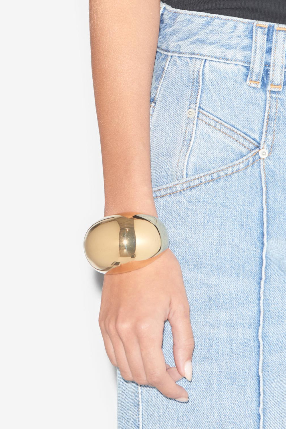 Awa convex cuff bracelet - Gold - Woman - 2
