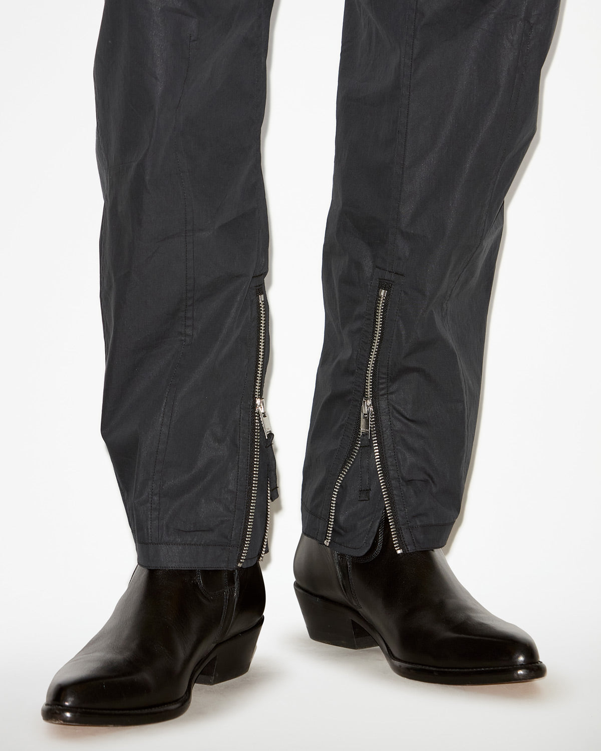 Yilsen pants Man Black 2