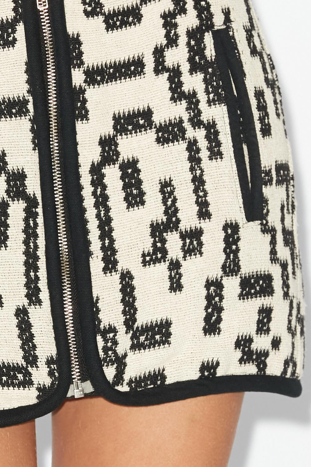 Arono short skirt in coton jacquard - Negro - Woman - 3