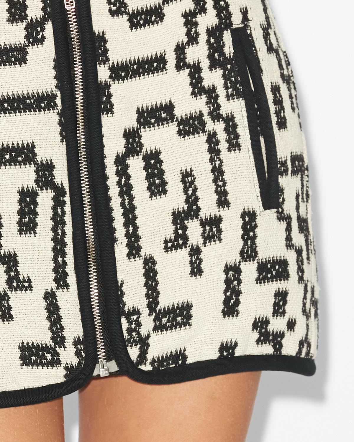 Arono short skirt in coton jacquard - Nero - Woman - 2