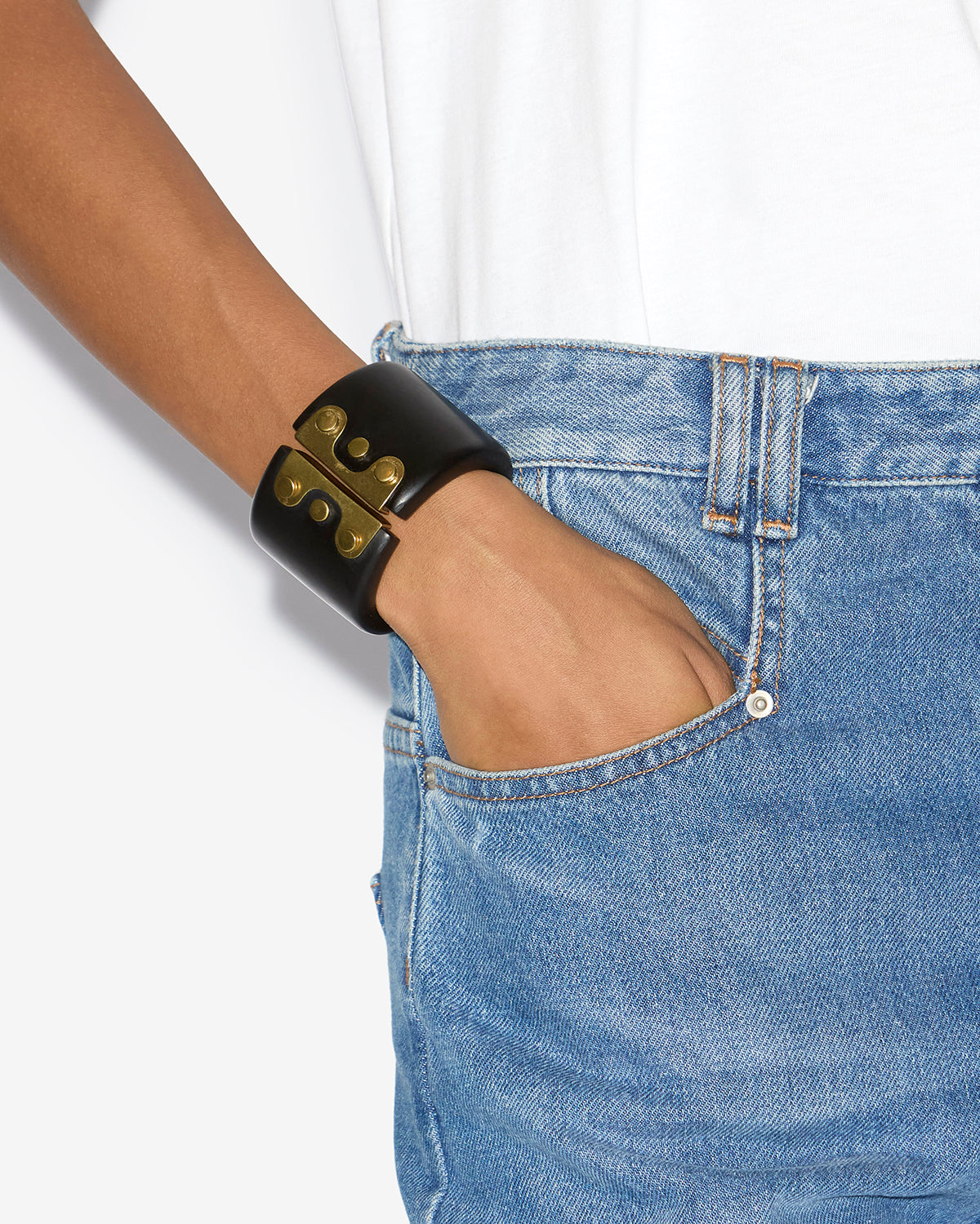 Hoda resin and brass cuff bracelet - Black-light brass - Woman - 2