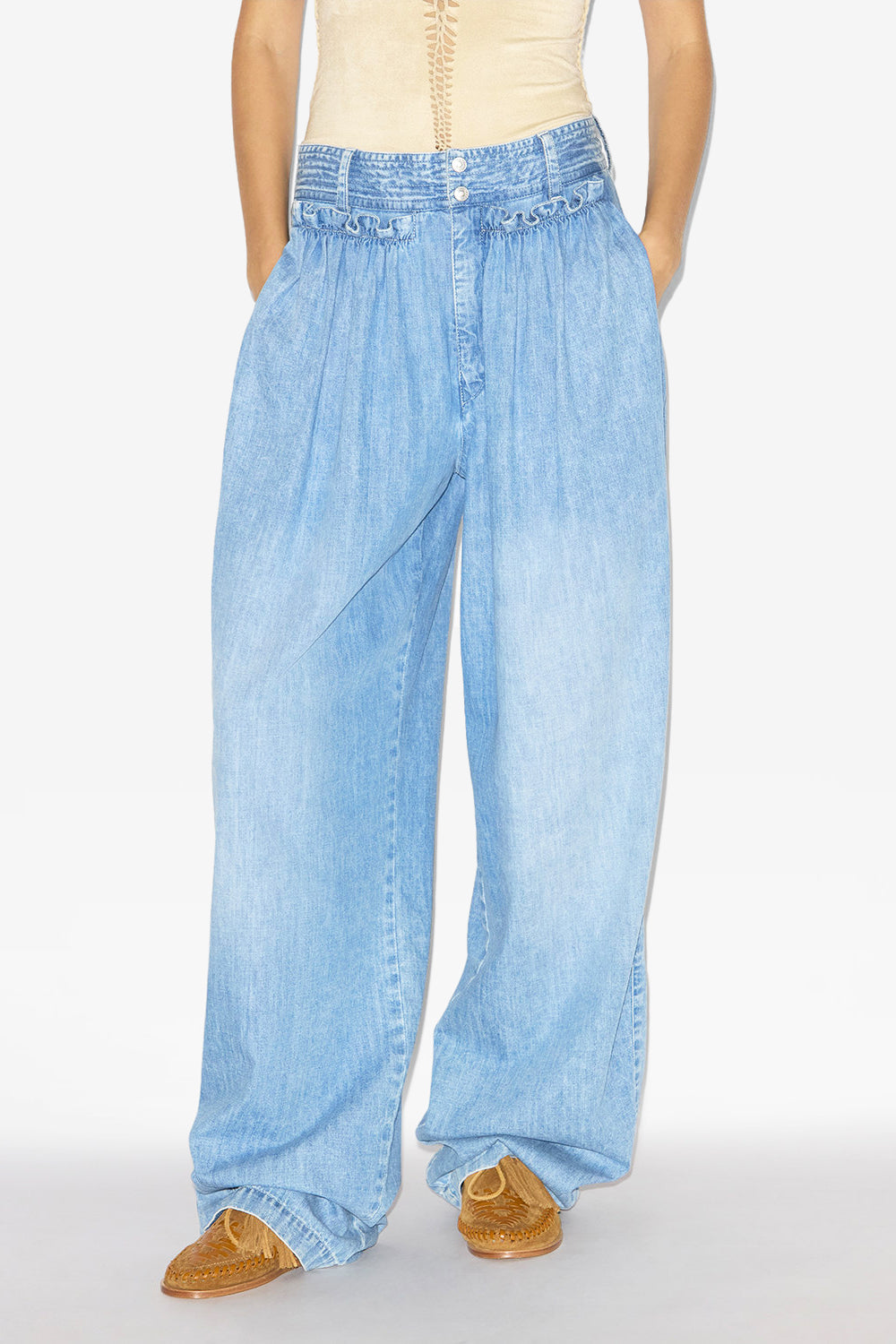 Inaya gathered loose fit pants - Light blue - Woman - 4
