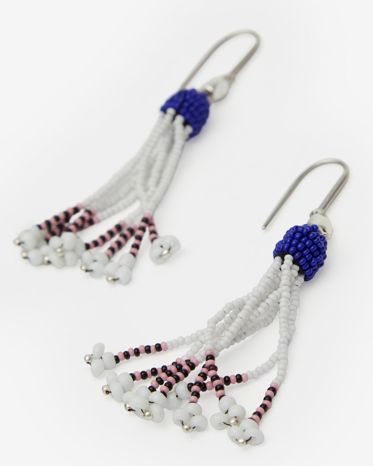 Boucles d'oreilles nuna Woman Blanc et argenté 1