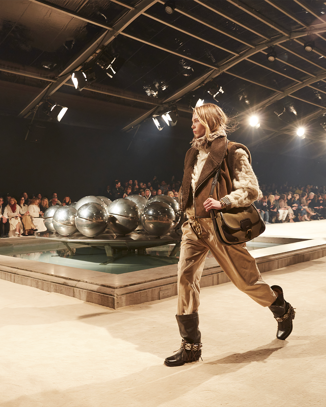 isabel marant インヒールスニーカー　ベージュ　38 イザベルマラン Isabel Marant インヒール スニーカー