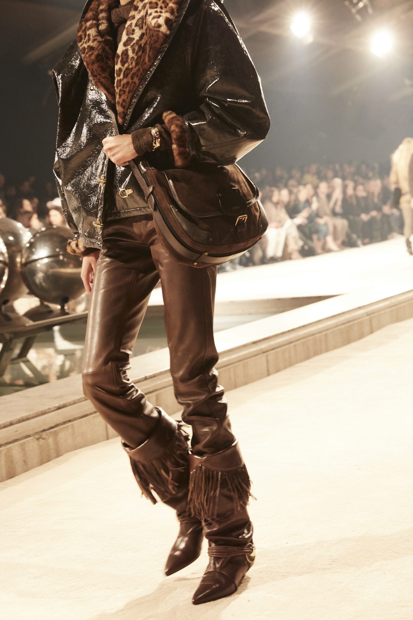 ISABEL MARANT | AMBIANCE SHOW FALL-WINTER 2024