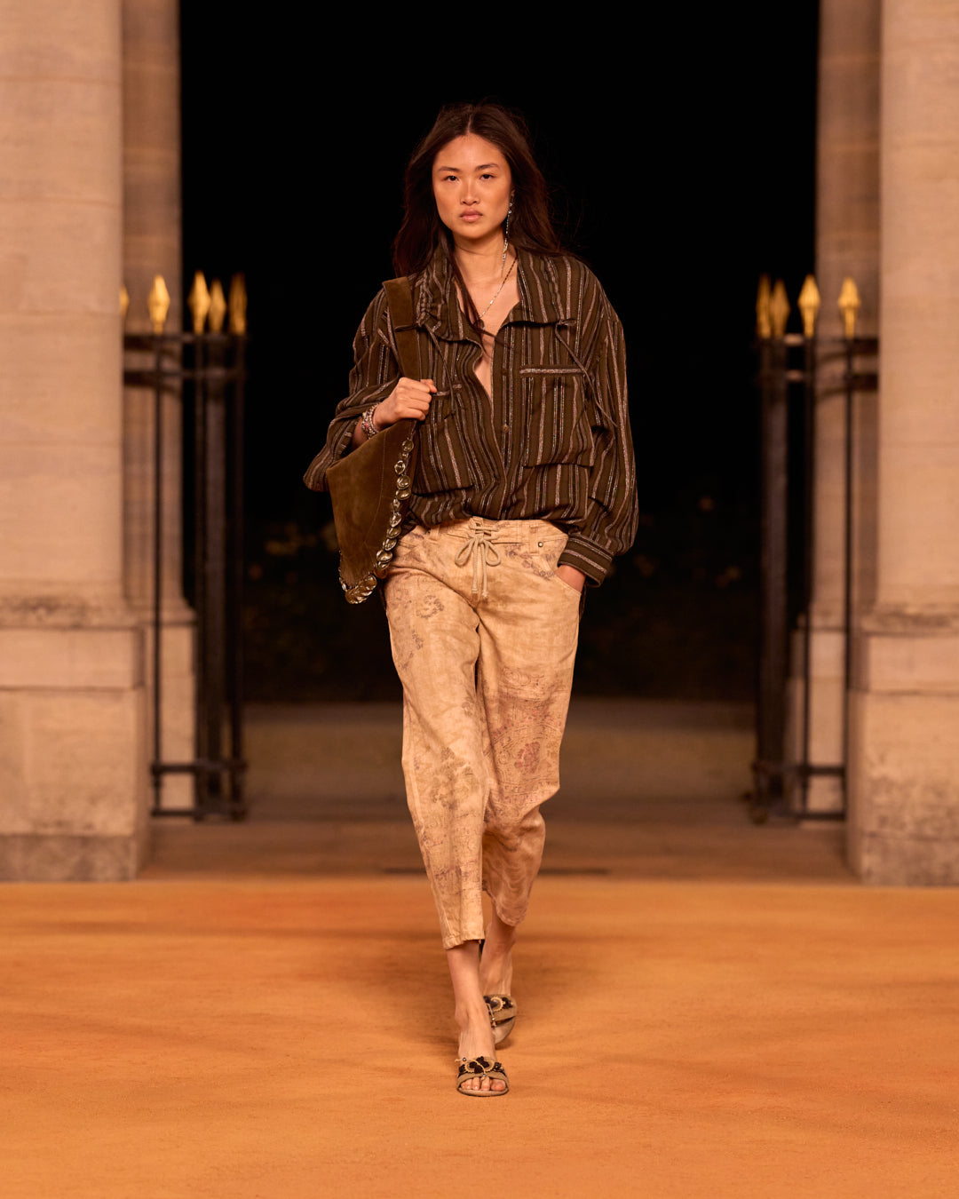 イザベル・マラン 2026年春夏コレクション ランウェイ | ISABEL MARANT