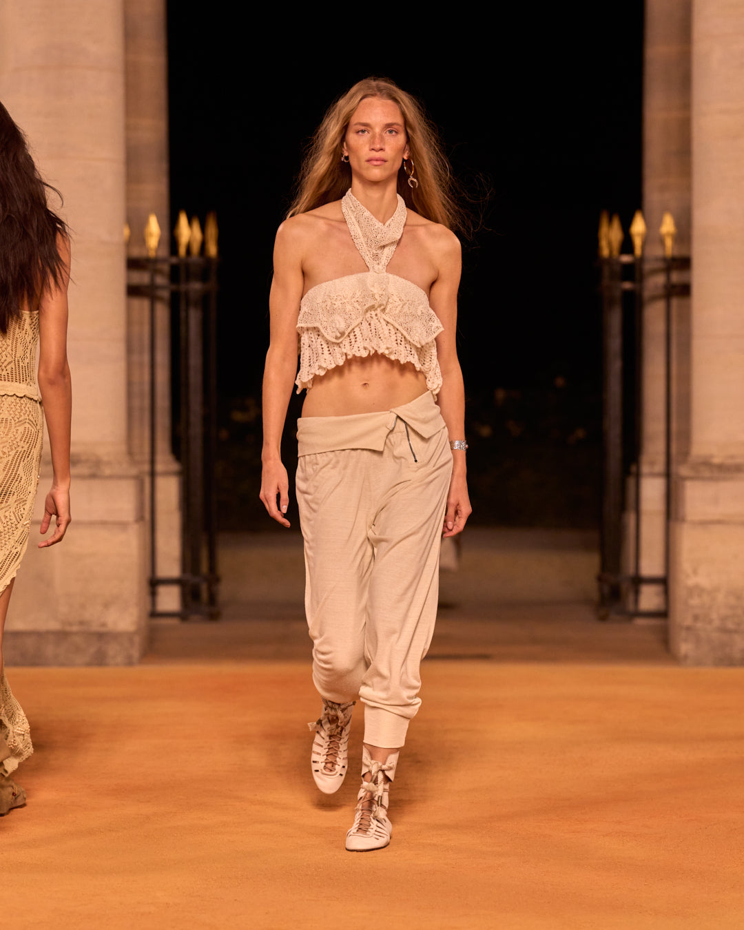 イザベル・マラン 2026年春夏コレクション ランウェイ | ISABEL MARANT